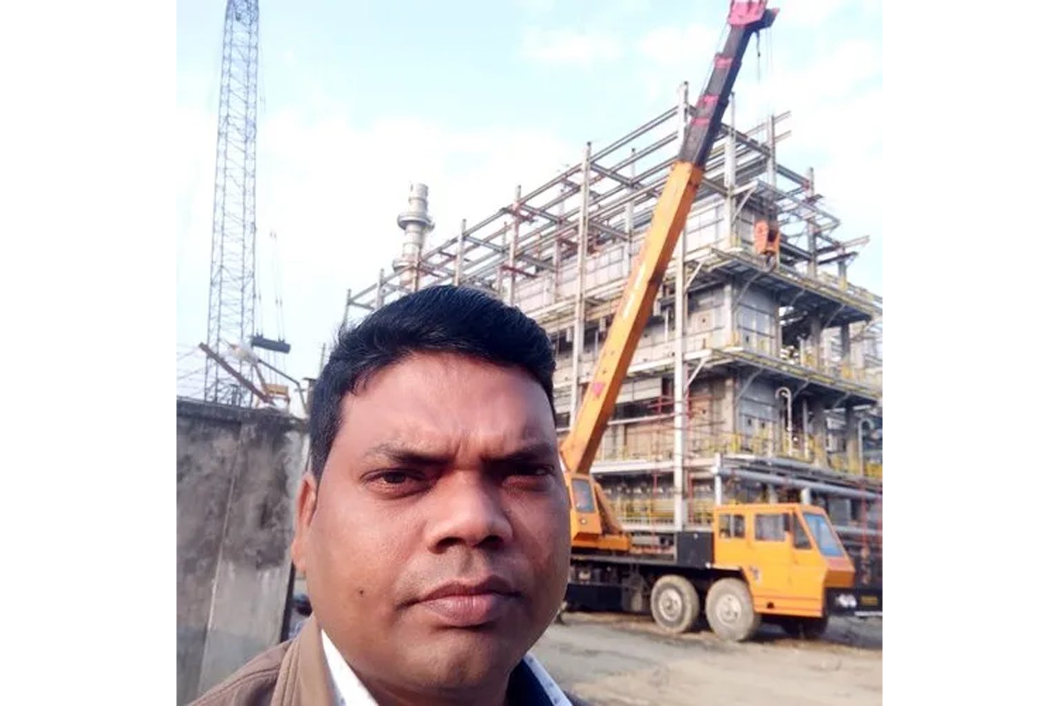 110 ton hydraulic crane service in guwahati